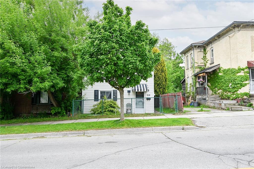 210 Darling Street Property Photo 2