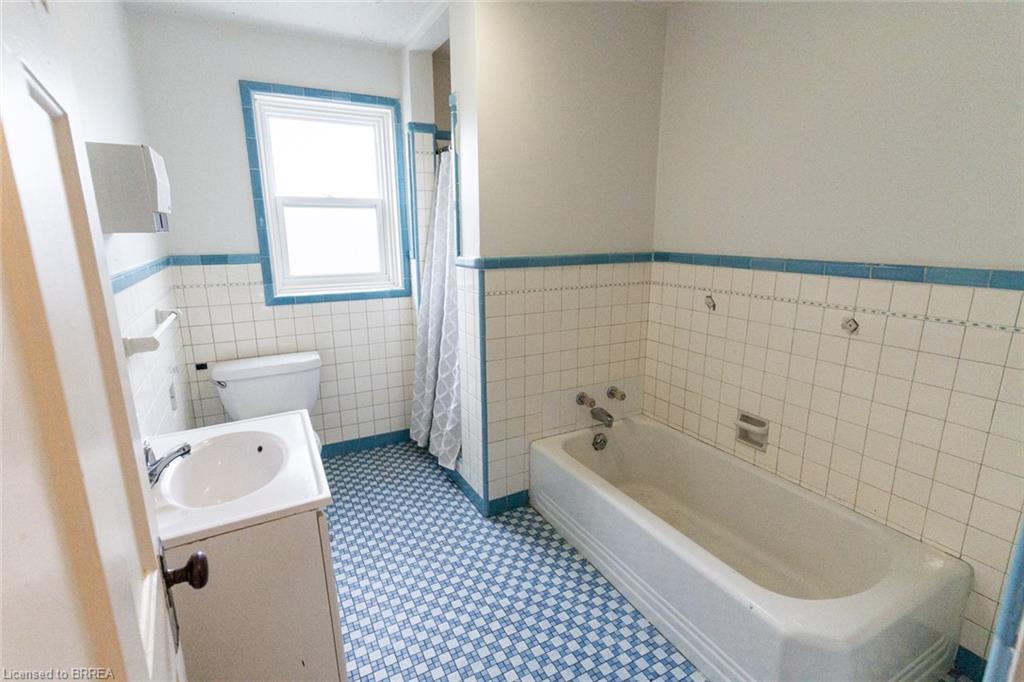 199 Brant Avenue Property Photo 25