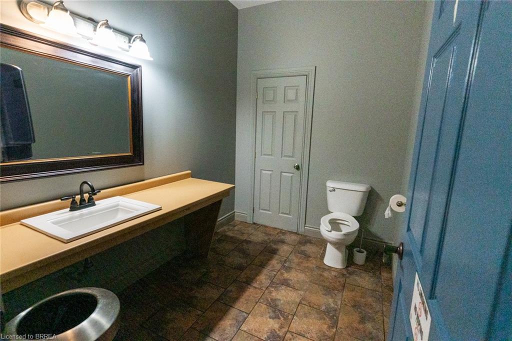 199 Brant Avenue Property Photo 27