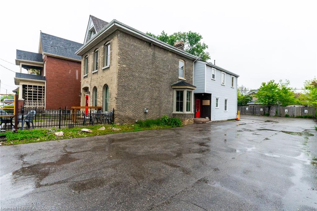 199 Brant Avenue Property Photo 45