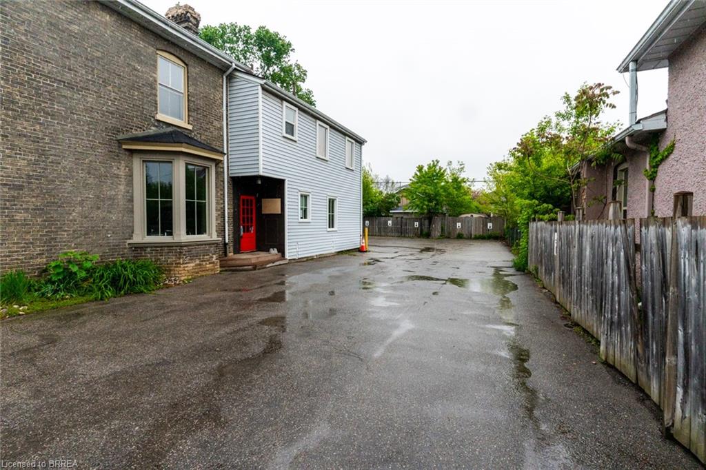 199 Brant Avenue Property Photo 46