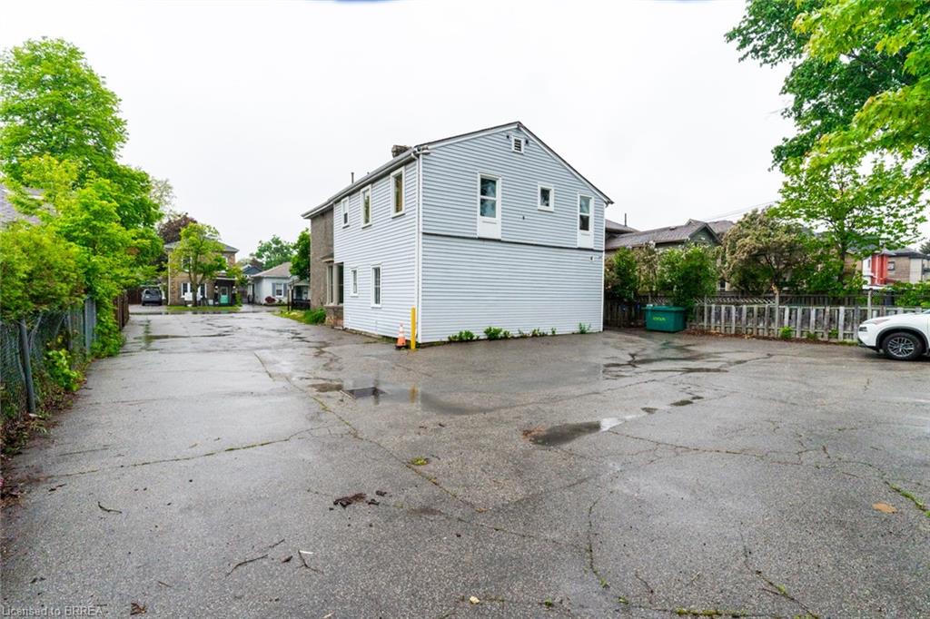 199 Brant Avenue Property Photo 49