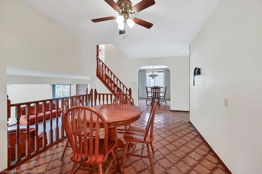 10 Peacock Place Property Photo 19