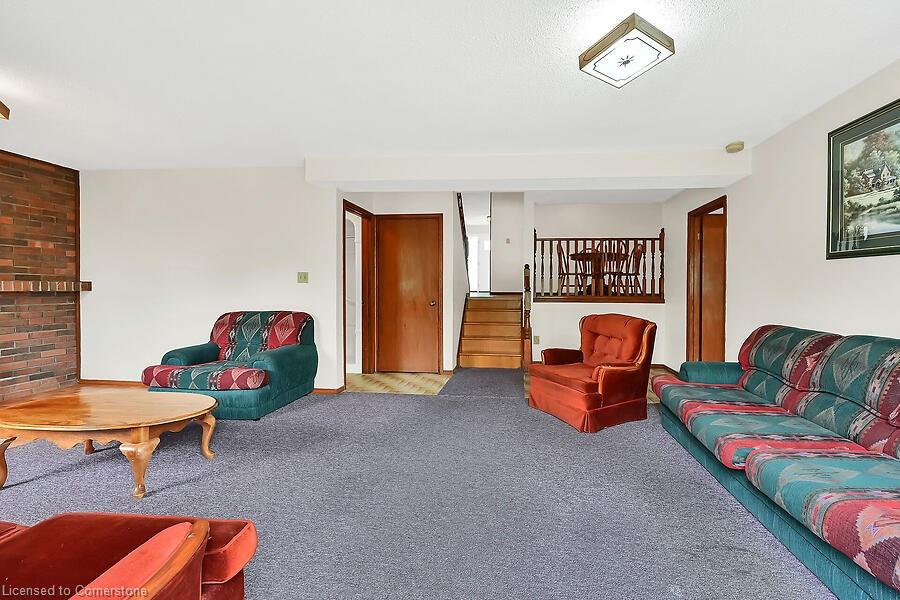 10 Peacock Place Property Photo 30