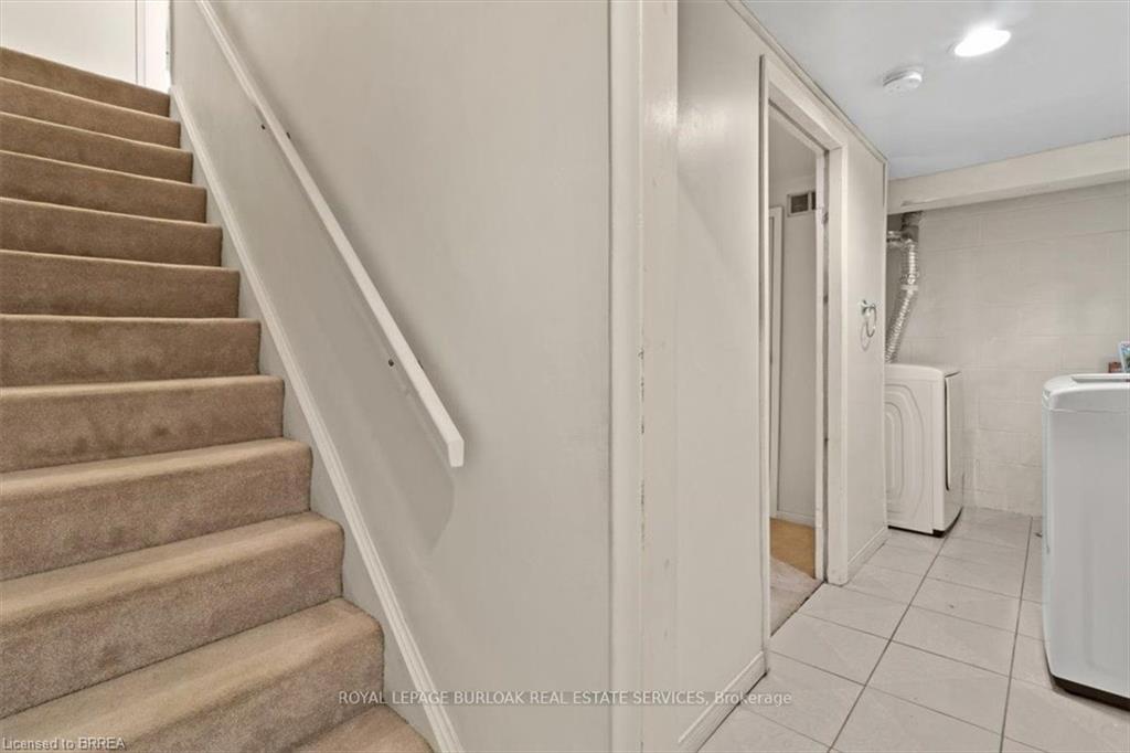 2-11 Colmar Place Property Photo 24