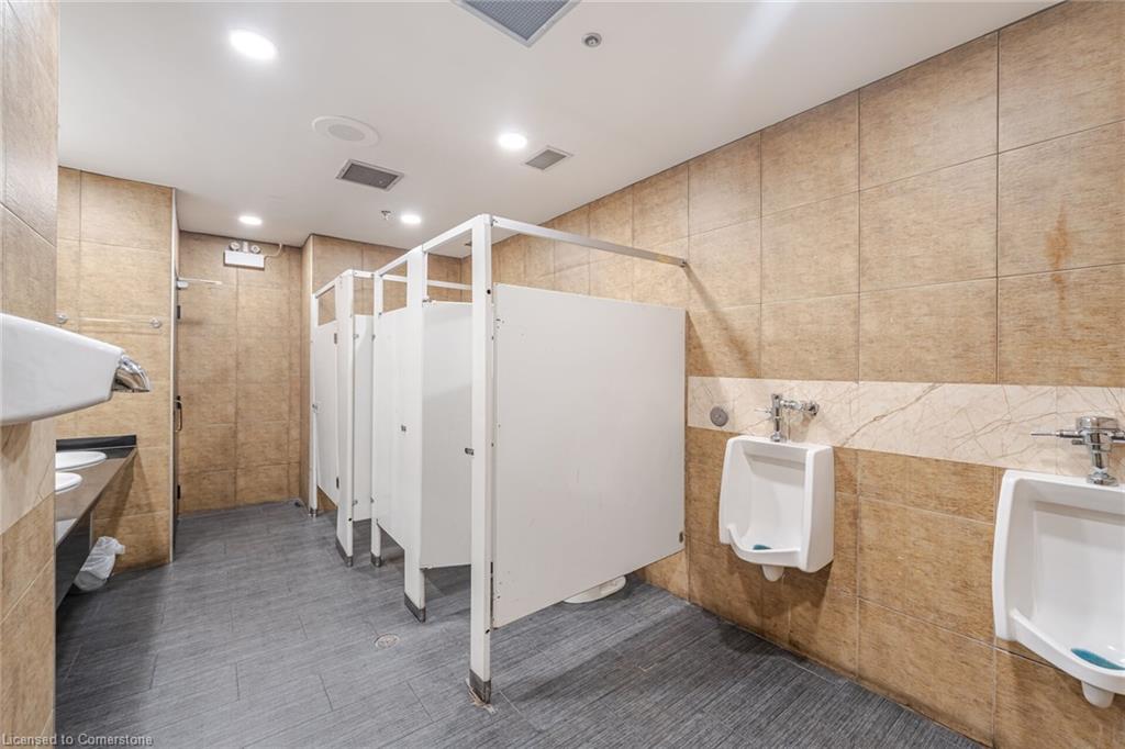 50 Kennedy Road S Property Photo 29