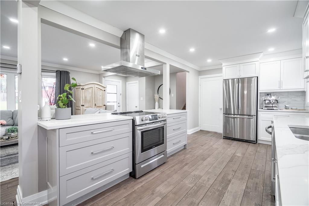 2 Lynford Avenue Property Photo 16