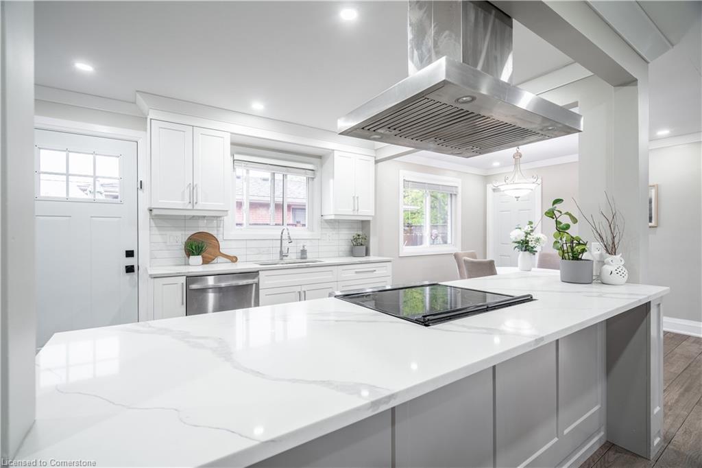 2 Lynford Avenue Property Photo 19