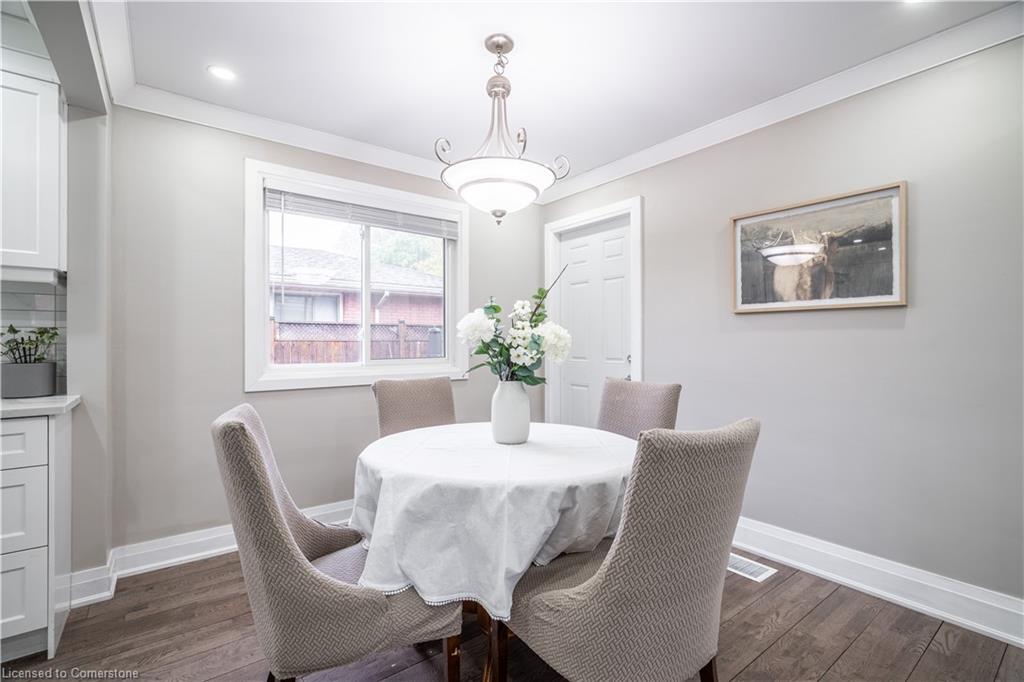 2 Lynford Avenue Property Photo 24