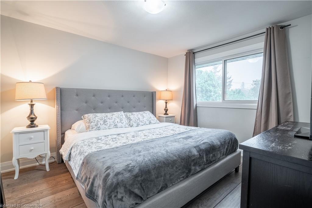 2 Lynford Avenue Property Photo 26