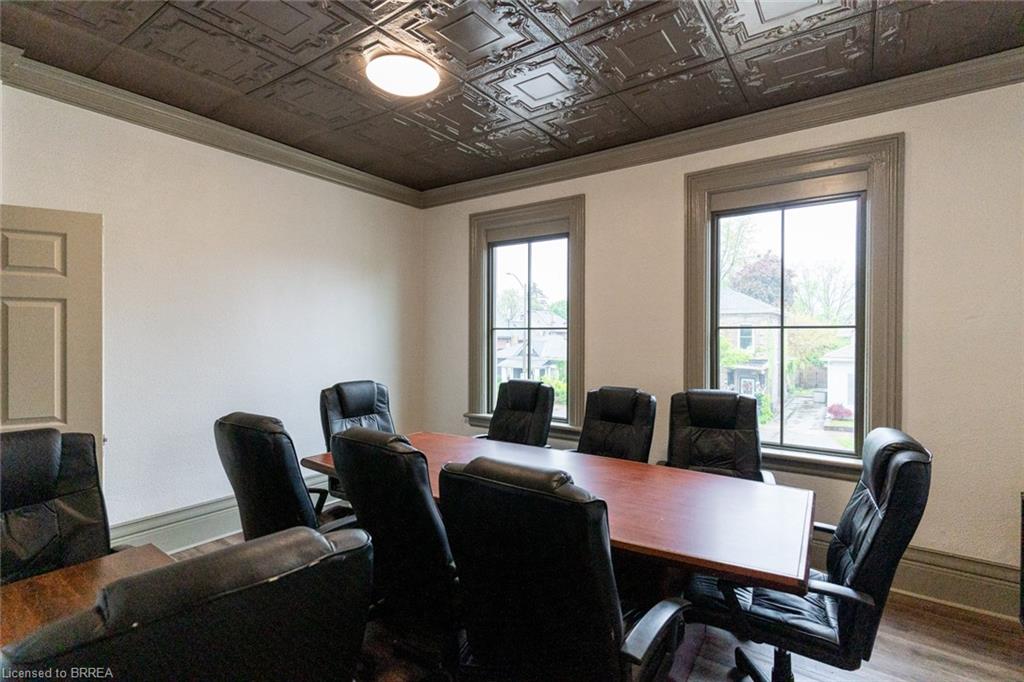 199 Brant Avenue Property Photo 23
