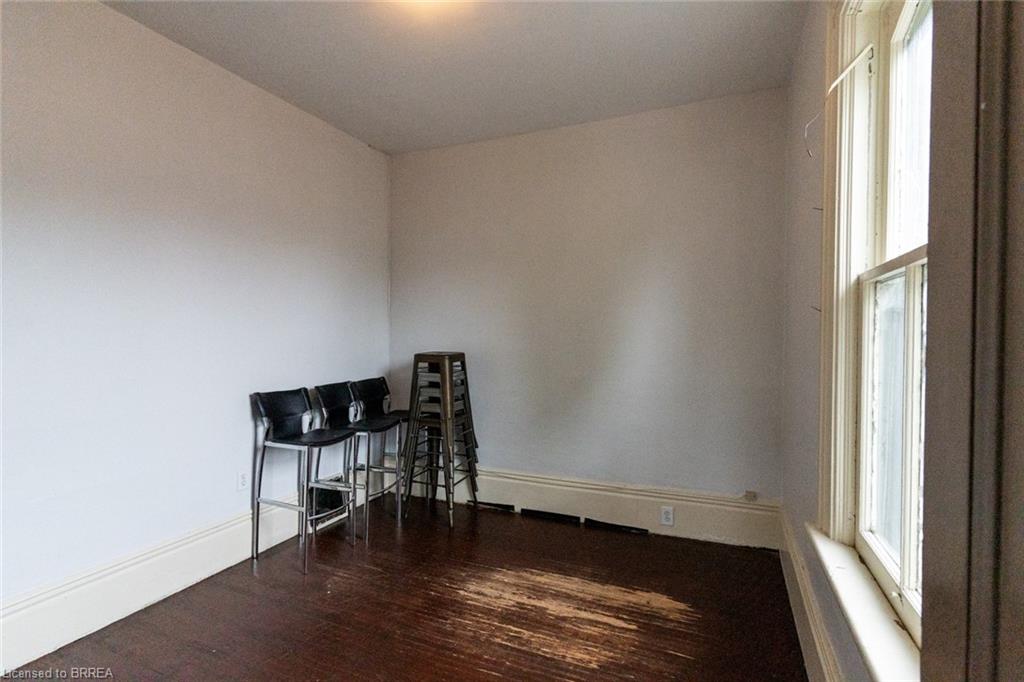 199 Brant Avenue Property Photo 26