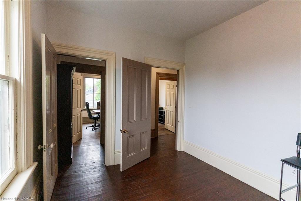 199 Brant Avenue Property Photo 27