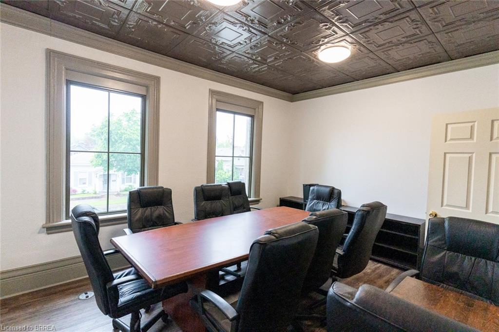 199 Brant Avenue Property Photo 28