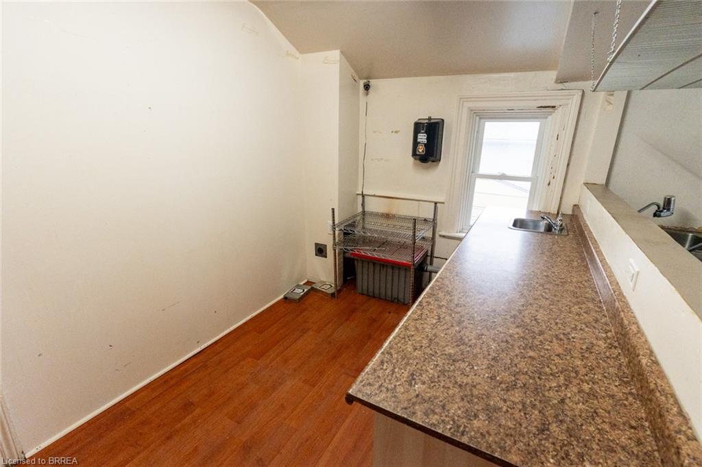199 Brant Avenue Property Photo 39