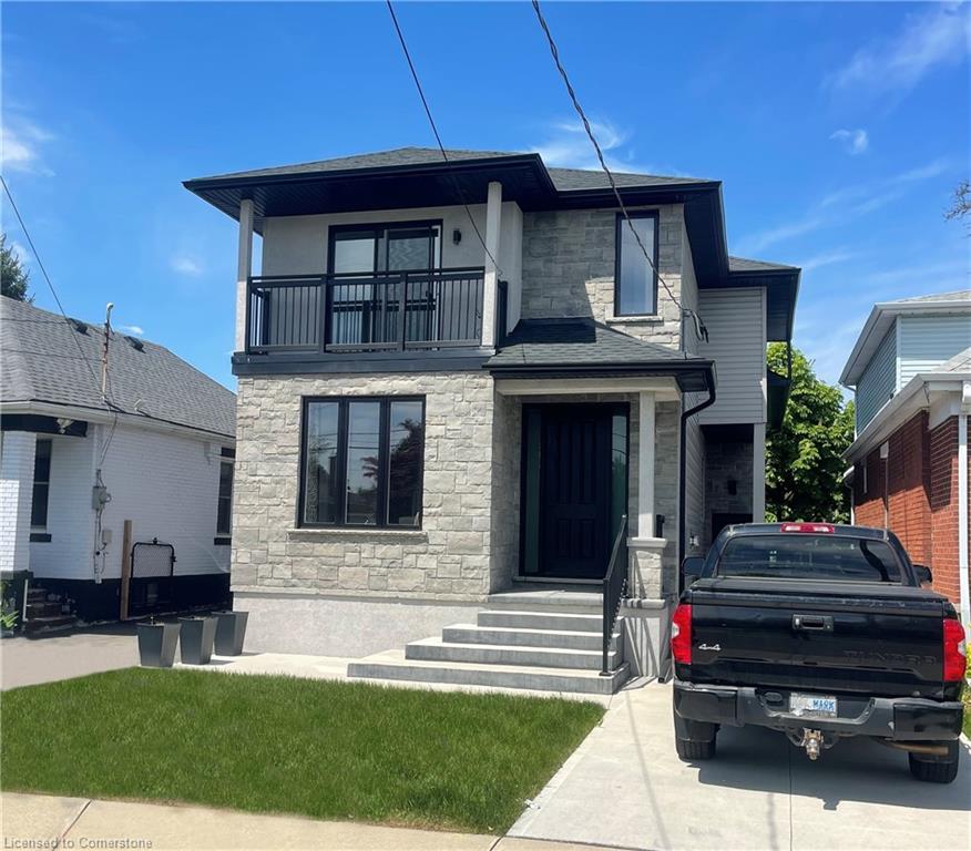 38 East 16th Street Property Photo 1