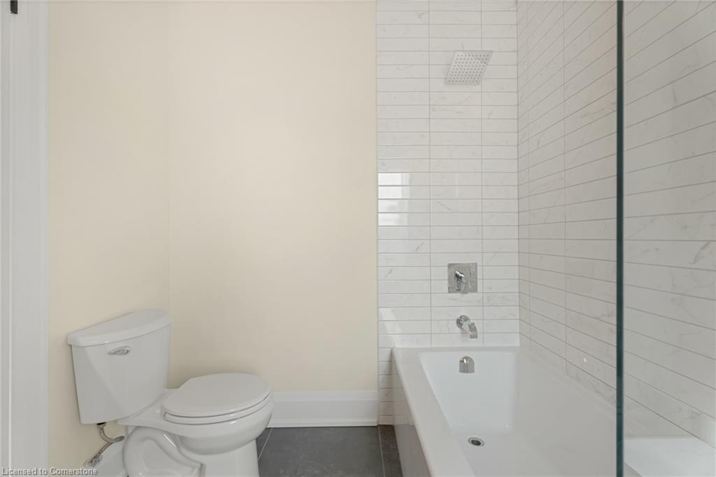 38 East 16th Street Property Photo 25