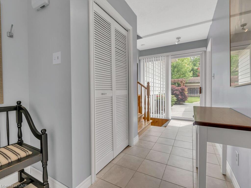 398 Mossom Place Property Photo 19