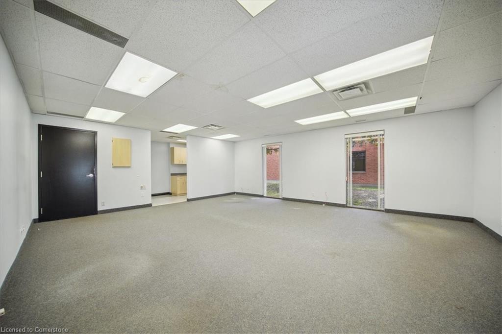 429-2289 Fairview Street Property Photo 4