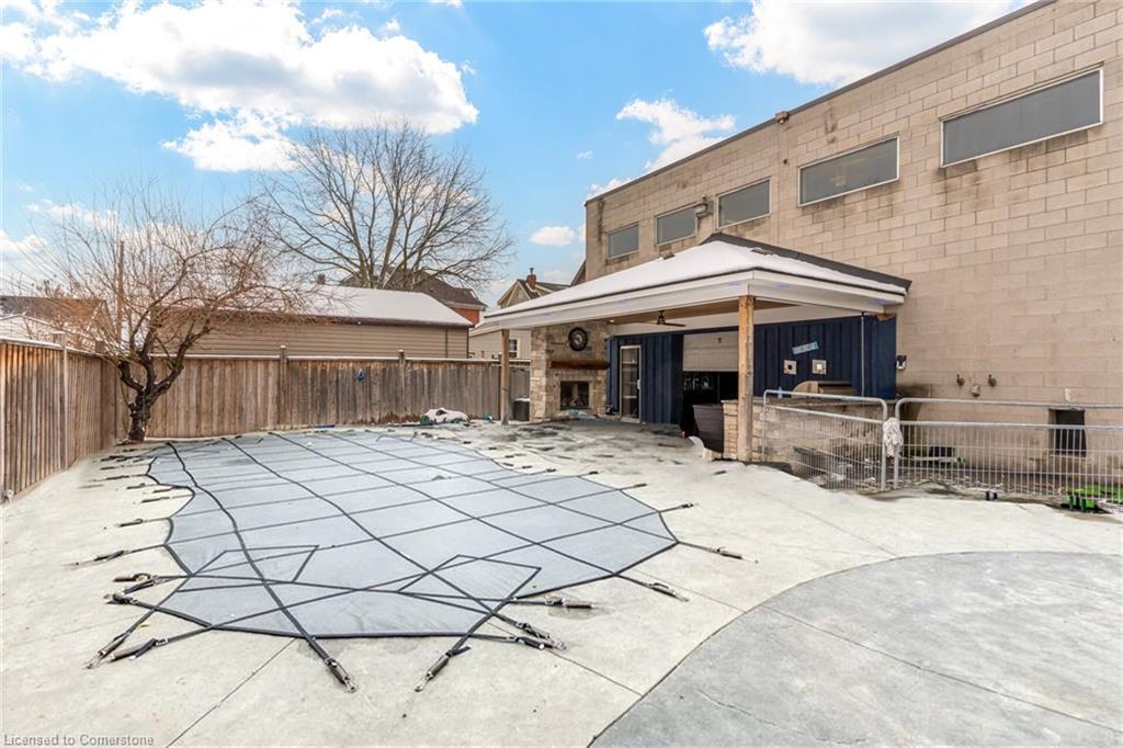 1645 Main Street E Property Photo 45
