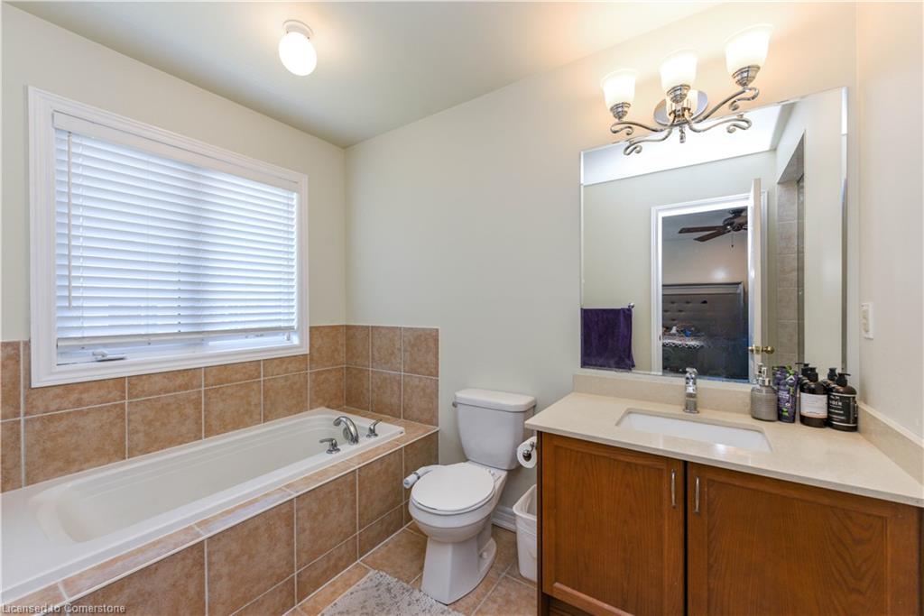 304 Dalgleish Garden Property Photo 26