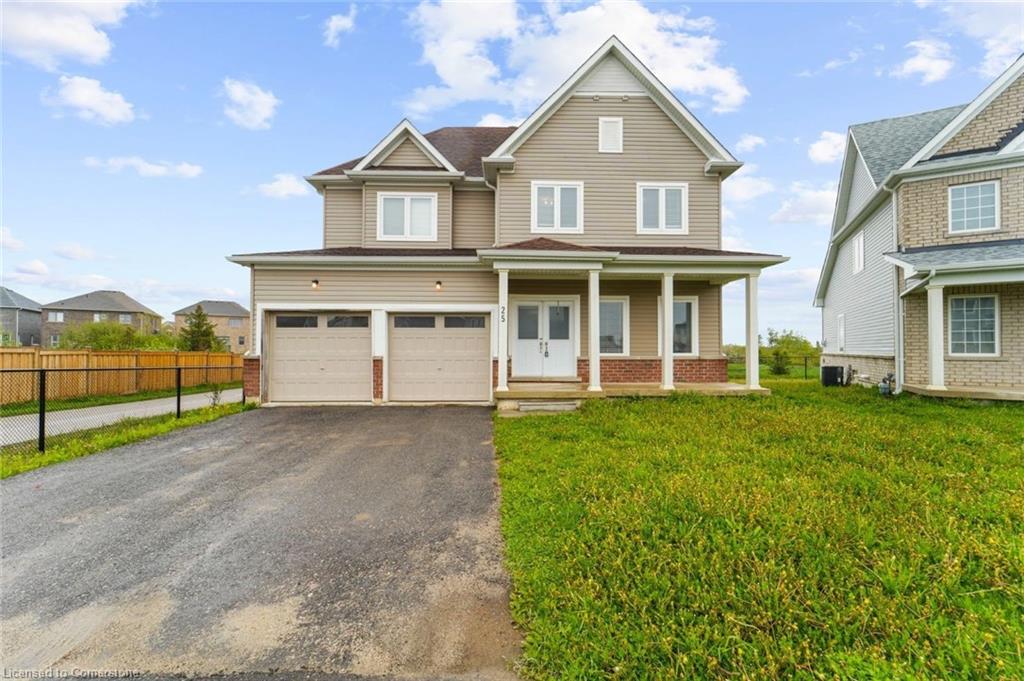 25 Todd Crescent W Property Photo 1