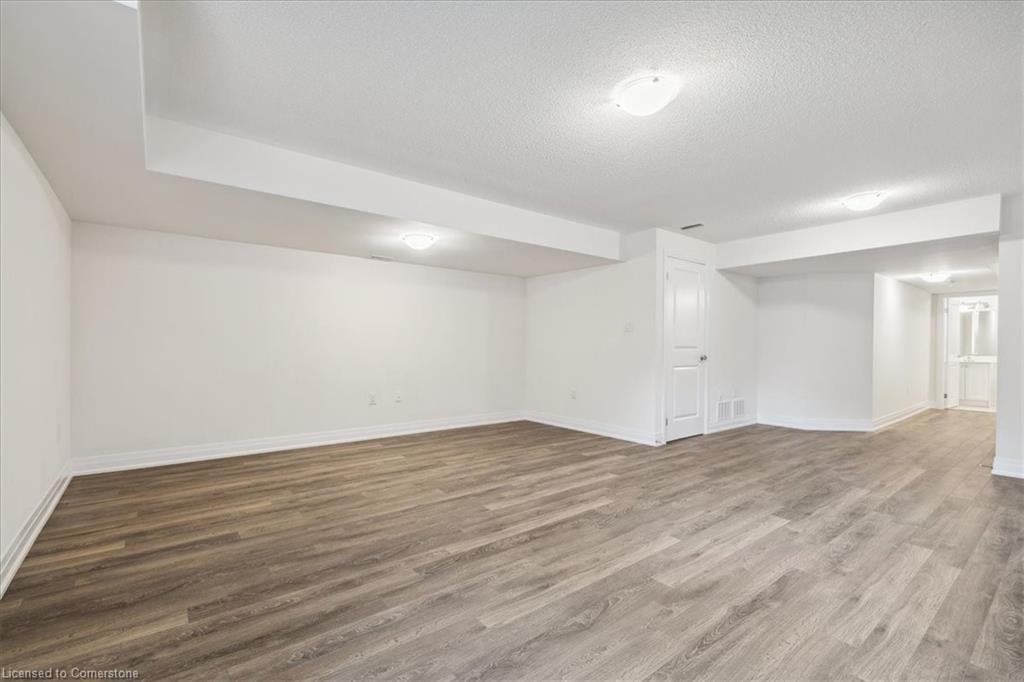 64 Cosmopolitan Common Property Photo 30