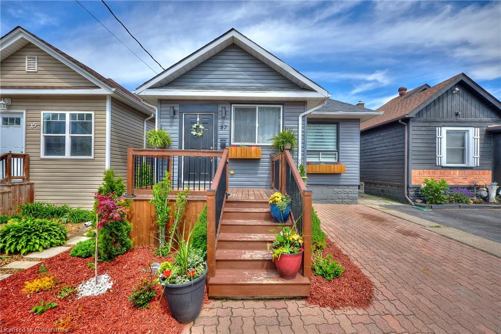 47 Lowell Avenue Property Photo 1