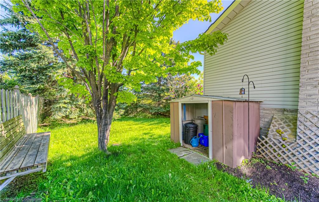 10 Catalina Court Property Photo 32