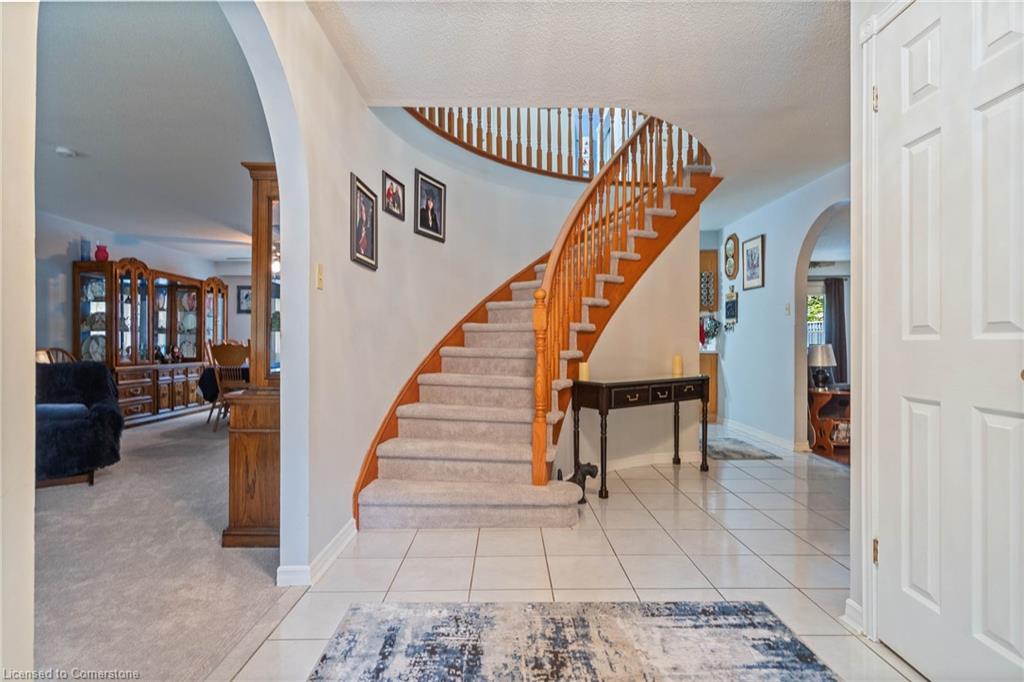27 Jerome Park Drive Property Photo 3