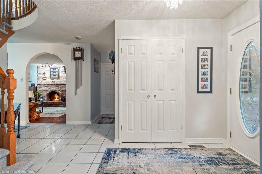 27 Jerome Park Drive Property Photo 4