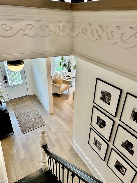 81 Murray Street E Property Photo 16