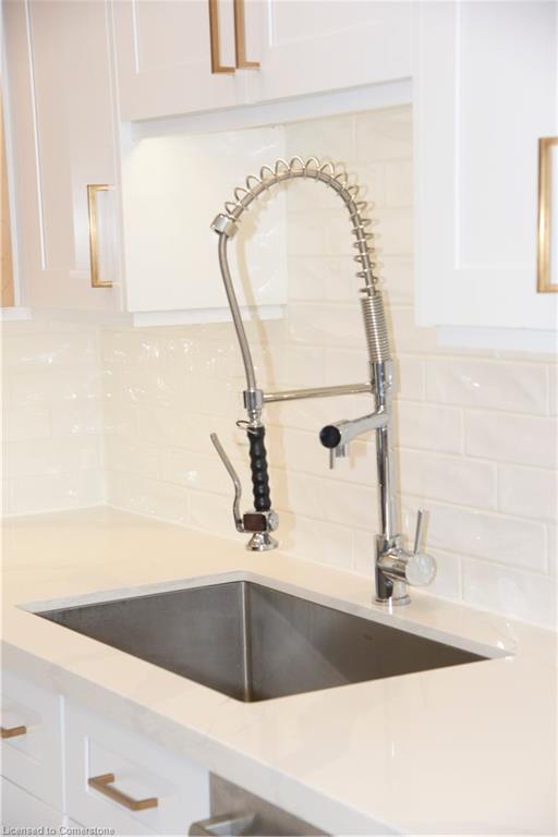 81 Murray Street E Property Photo 27
