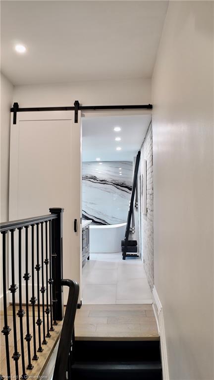81 Murray Street E Property Photo 33