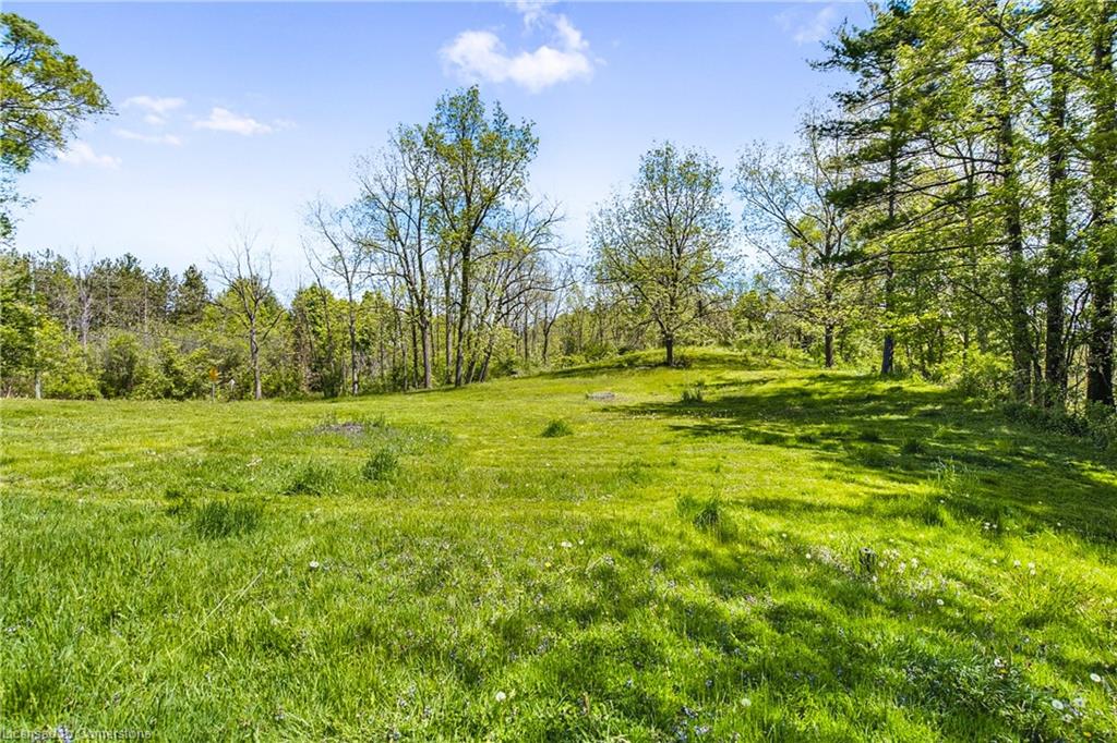 932 Old Dundas Road Property Photo 32