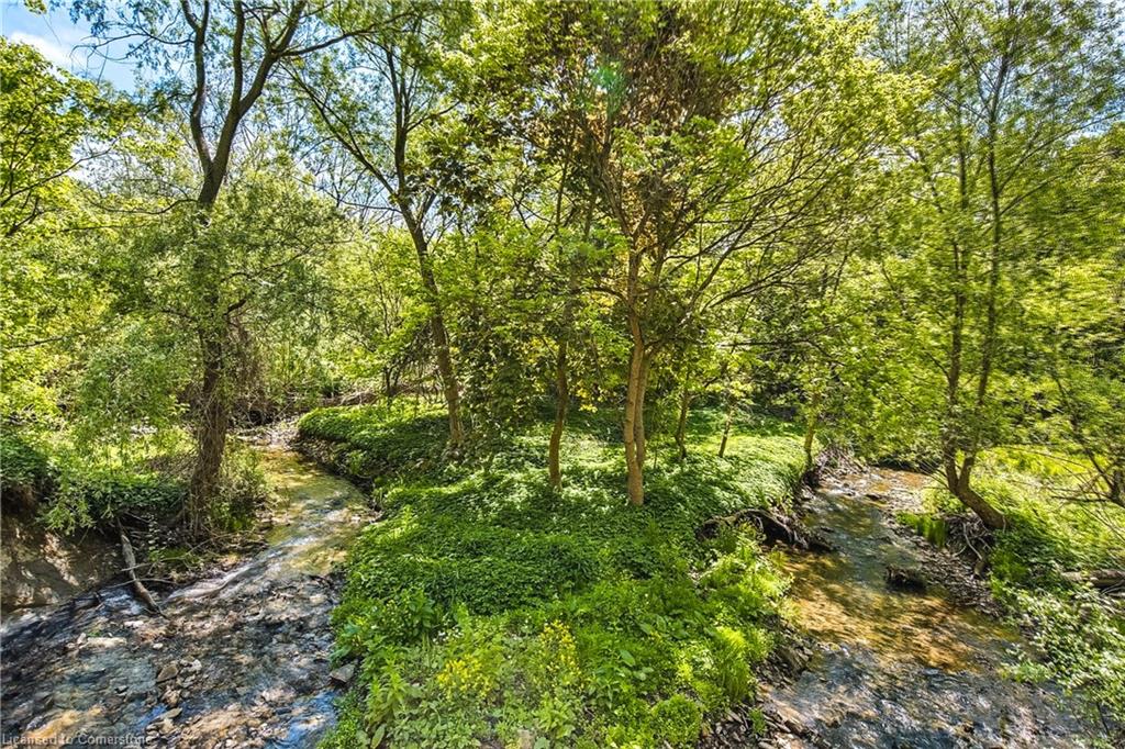 932 Old Dundas Road Property Photo 36