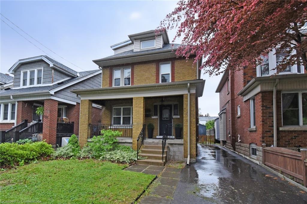 248 Province Street S Property Photo 1
