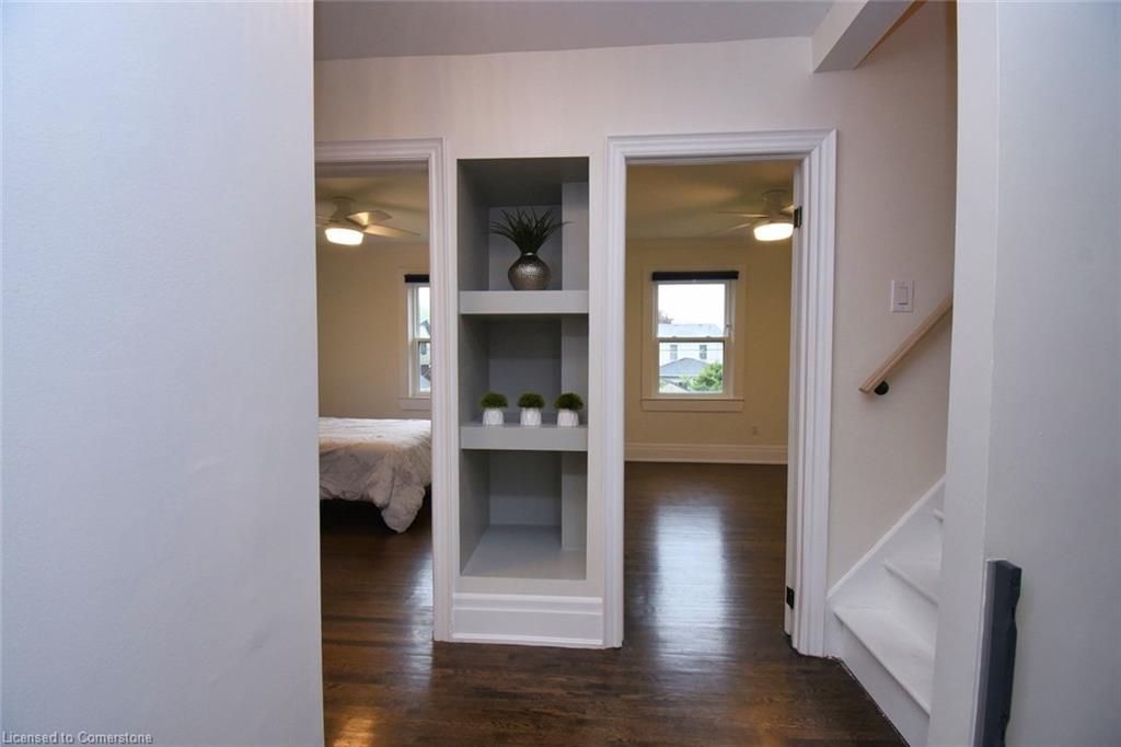 248 Province Street S Property Photo 15