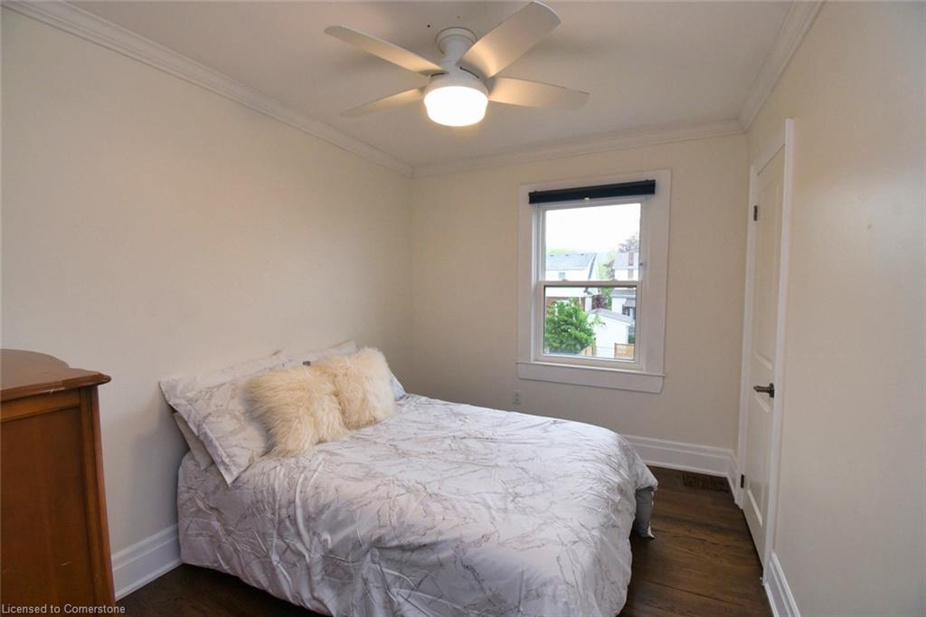 248 Province Street S Property Photo 28