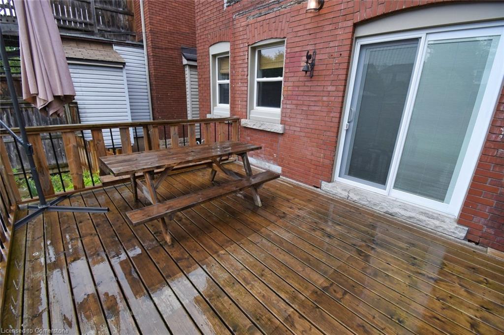 248 Province Street S Property Photo 37