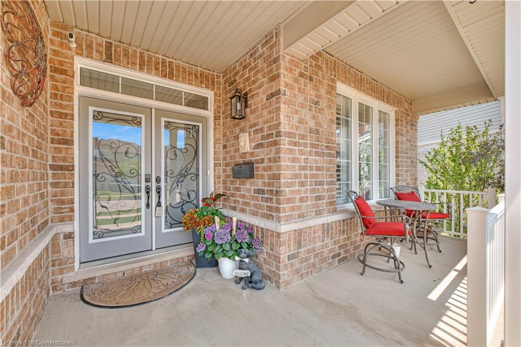 533 Terrington Crescent Property Photo 3
