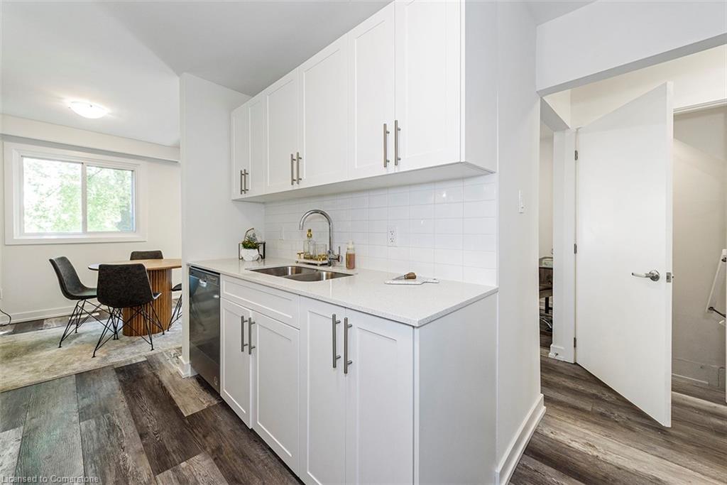 18-1444 Upper Ottawa Street Property Photo 4