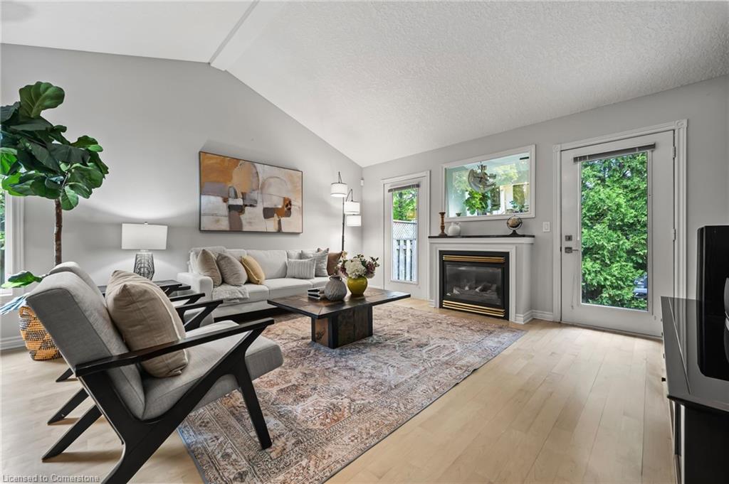 12 Euclid Avenue Property Photo 14