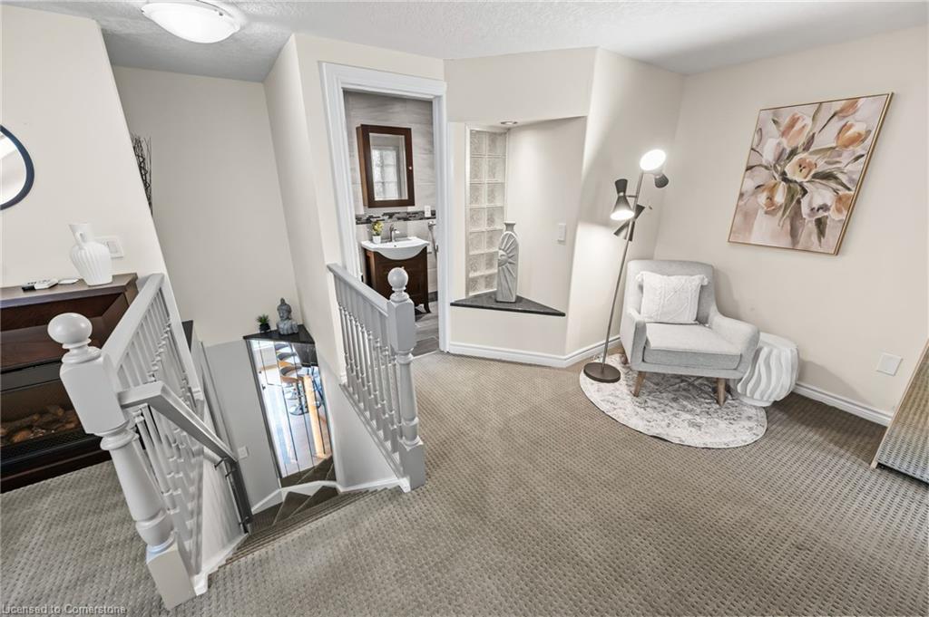 12 Euclid Avenue Property Photo 20
