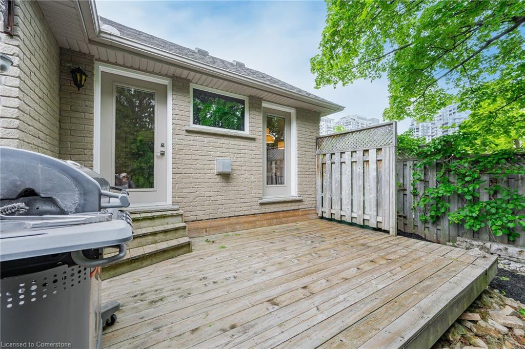 12 Euclid Avenue Property Photo 38