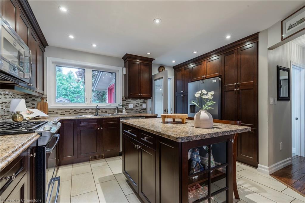 620 Wickens Avenue Property Photo 9