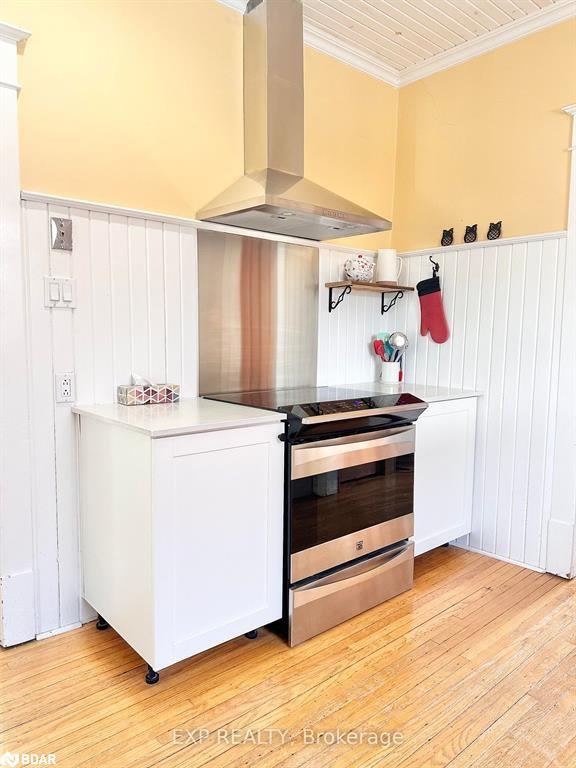 12 Elizabeth Street W Property Photo 10