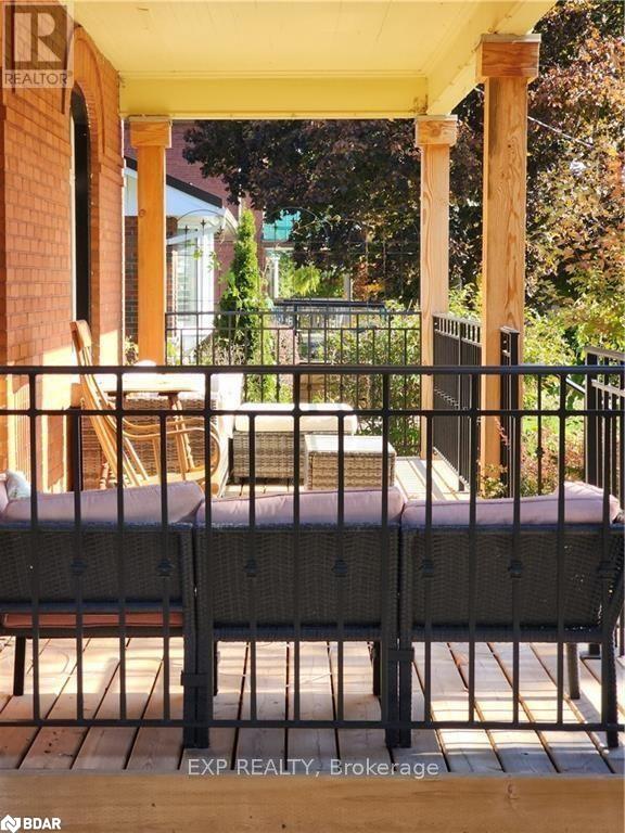 12 Elizabeth Street W Property Photo 22