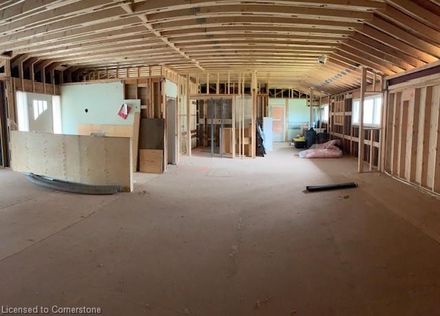 3957 Victoria Avenue North Avenue Property Photo 9