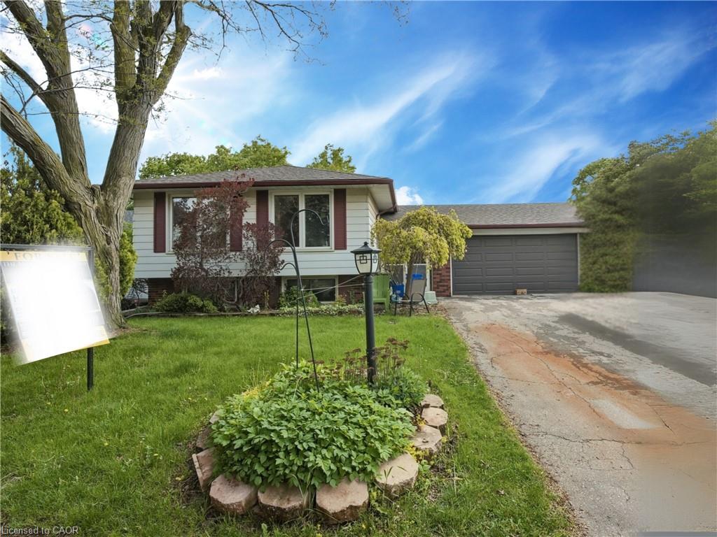 591 Bridle Wood Property Photo 1
